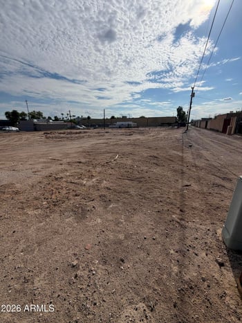 - 6th St #12, Avondale, AZ 85323