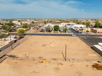 - 6th St #12, Avondale, AZ 85323