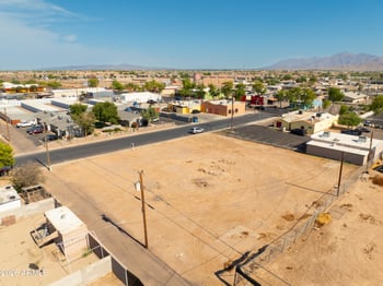 - N 6th St #12, Avondale, AZ 85323