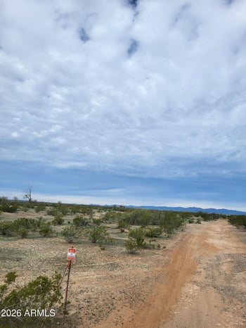 186 -- #-, Surprise, AZ 85387