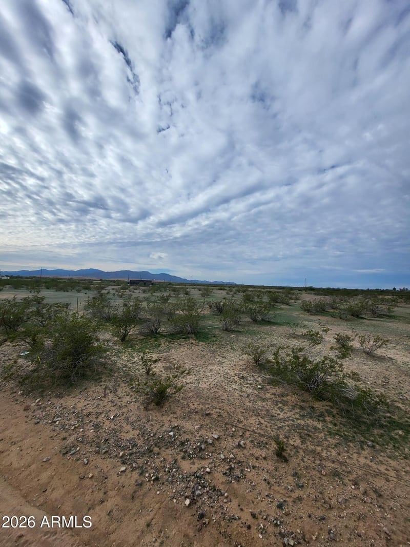186 -- #-, Surprise, AZ 85387