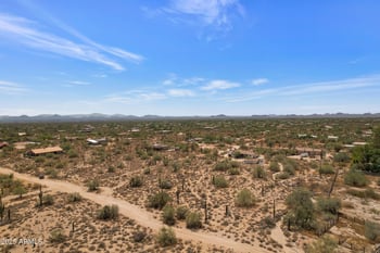 212 21 024 -- #--, Scottsdale, AZ 85266