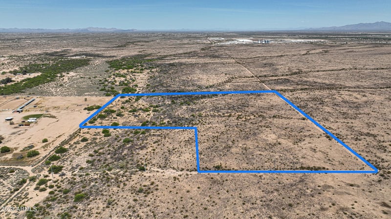 0 401 42 036h -- #-, Arlington, AZ 85322