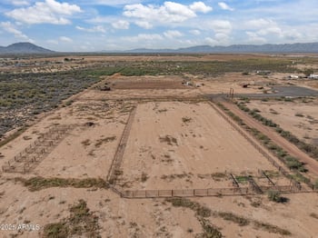 0 4th St #-, Aguila, AZ 85320