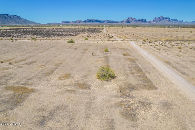 0 539th Ave #33, Tonopah, AZ 85354