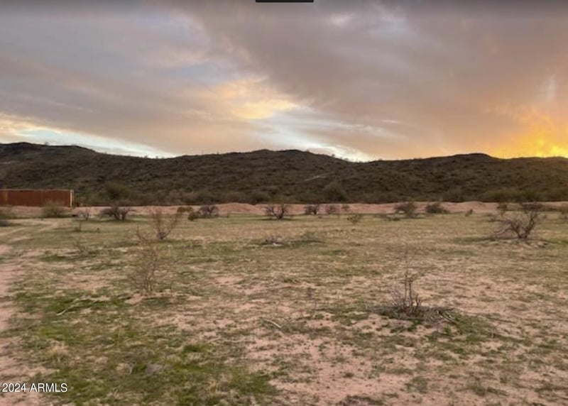 0 7w -- #19-8, Tonopah, AZ 85354