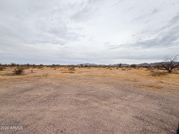Barnes Rd #5, Maricopa, AZ 85139