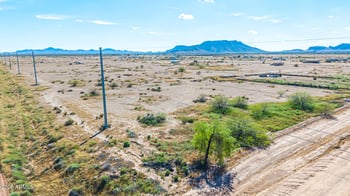 Baseline Rd #140, Tonopah, AZ 85354