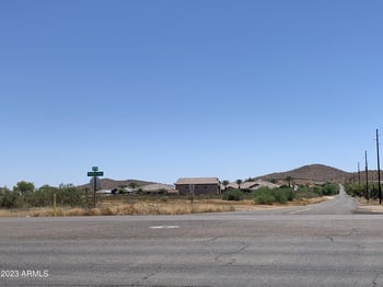 0 Carefree Hw #-, Phoenix, AZ 85086