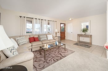 0  Dr, Sun City, AZ 85351