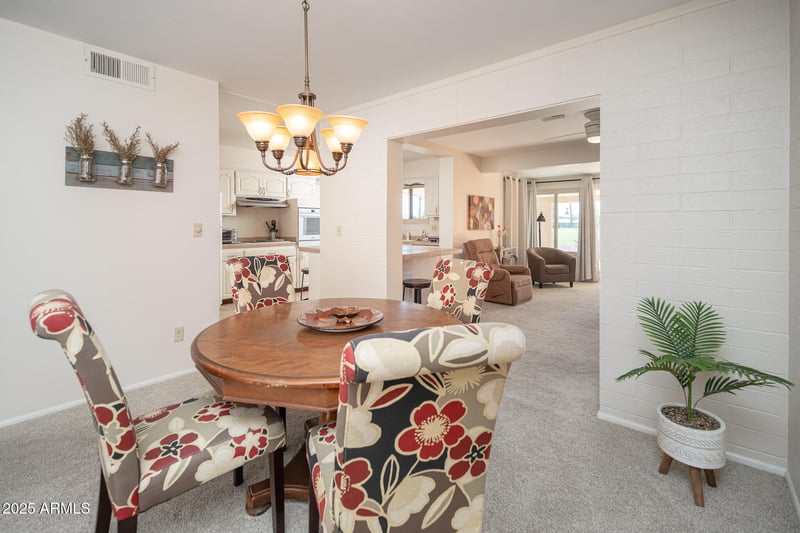 0  Dr, Sun City, AZ 85351