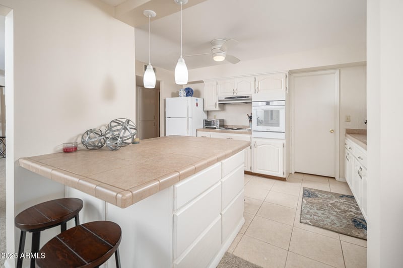 0  Dr, Sun City, AZ 85351
