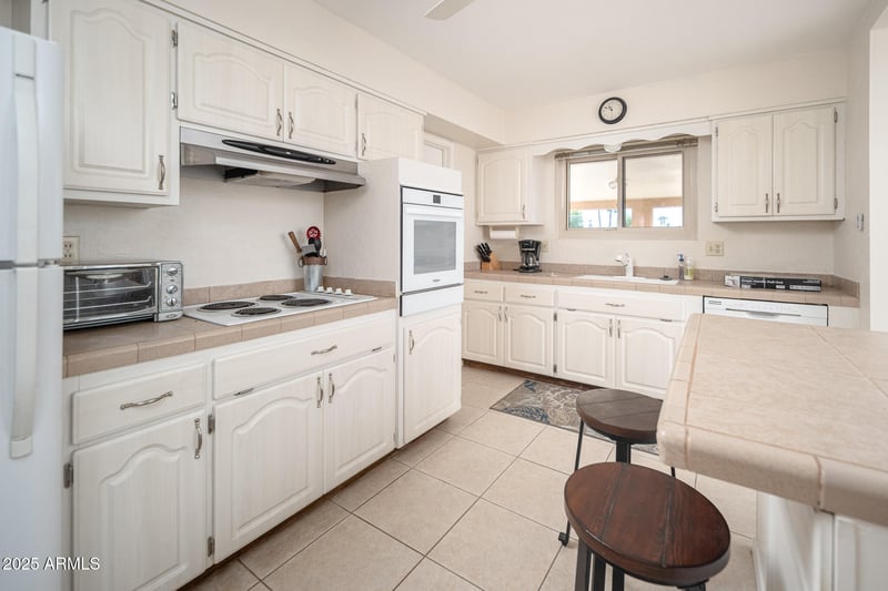 0  Dr, Sun City, AZ 85351