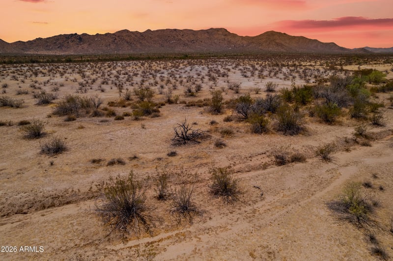 0 E Raw Land Dr #-, Surprise, AZ 85387