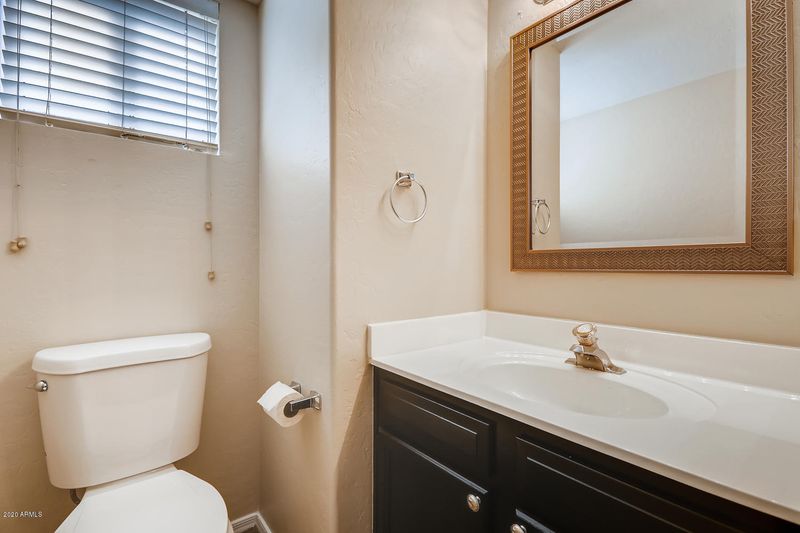 0 E St, Phoenix, AZ 85044