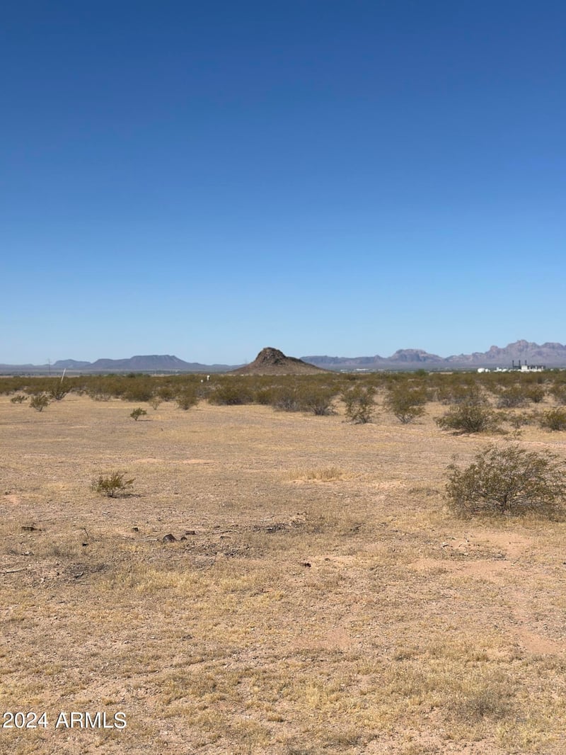 0 Indian School Rd #-, Tonopah, AZ 85354