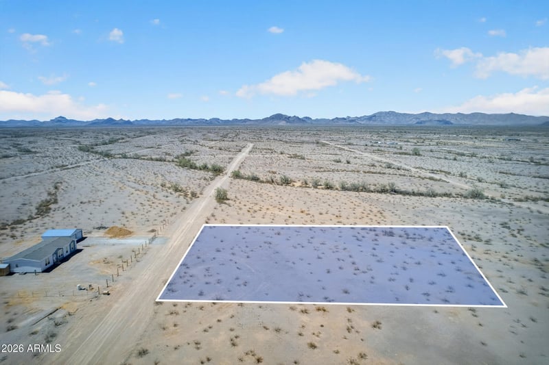 416th Dr #953, Tonopah, AZ 85354