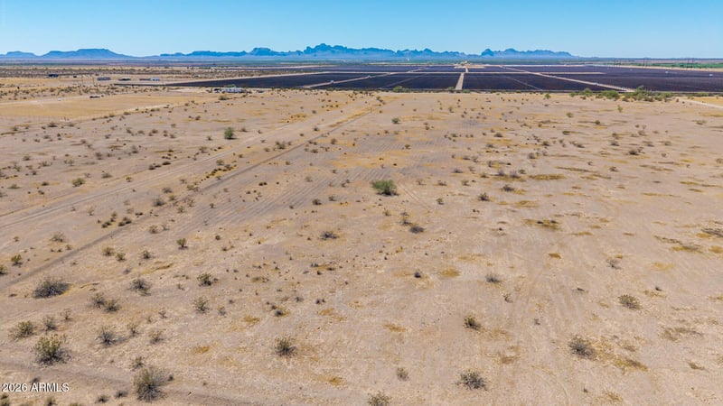 481 Ave #93, Tonopah, AZ 85354