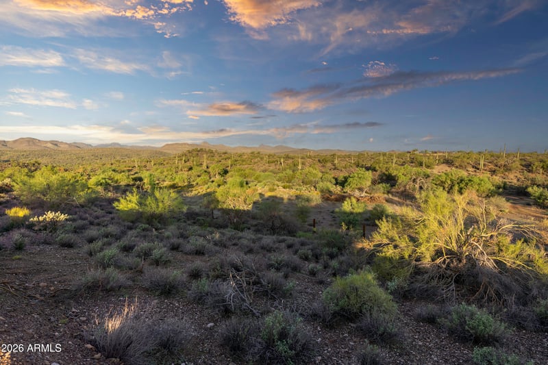 0 N Quiet Hills Dr #3, Morristown, AZ 85342