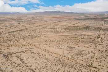 S Thornton Rd -- #9, Casa Grande, AZ 85193