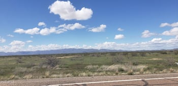0 Valley Rd #Part of 002J, Aguila, AZ 85320
