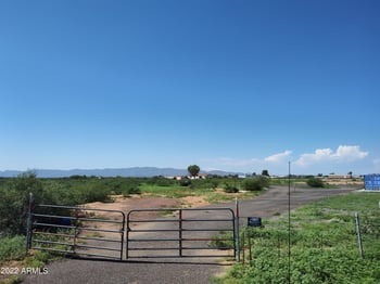0 W Buffalo Dog Rd, Aguila, AZ 85320