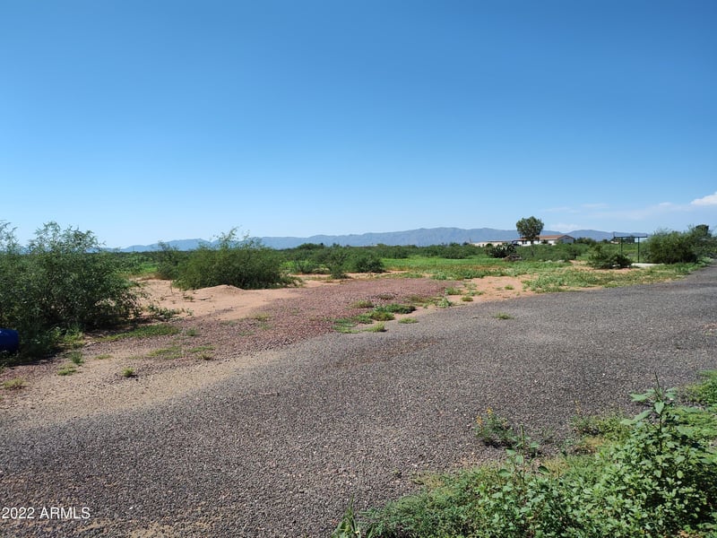 0 W Buffalo Dog Rd, Aguila, AZ 85320