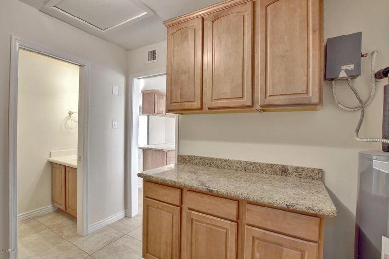 0 W Dr, Phoenix, AZ 85053