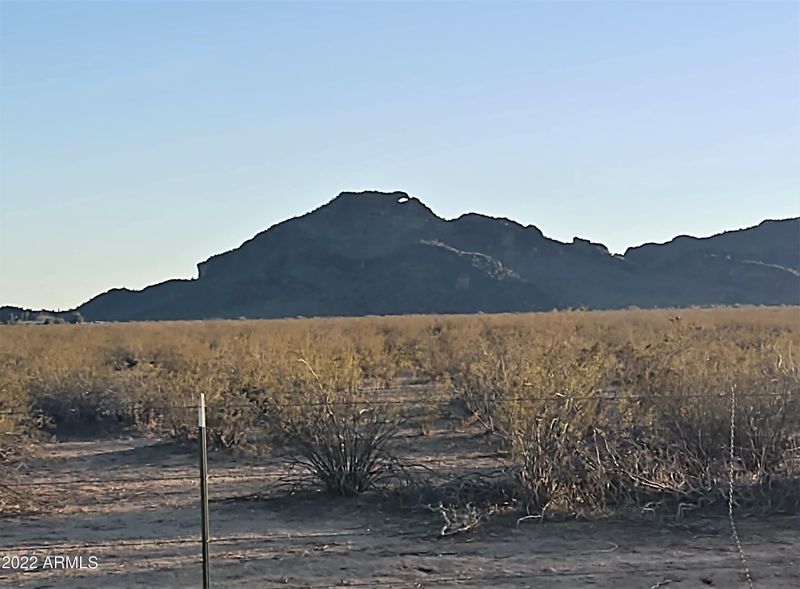 0 W Pete Rd, Aguila, AZ 85320