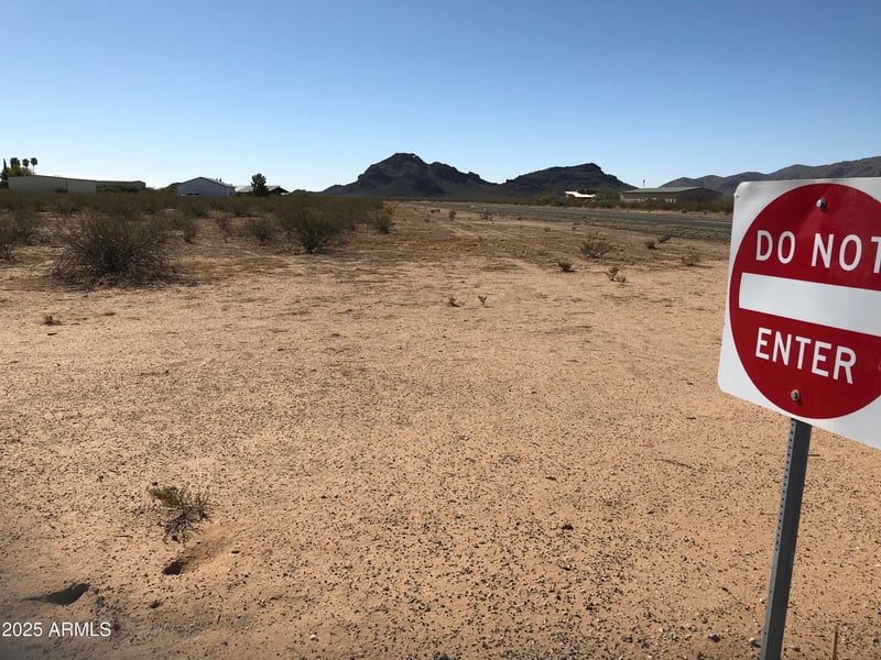 0 W William Rd #B, Aguila, AZ 85320