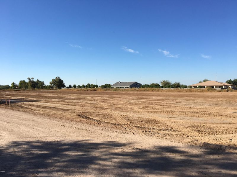 00 E Twin Acres Ct #-, Gilbert, AZ 85298