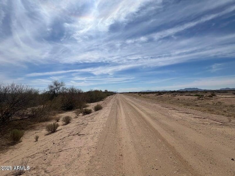 00 519th Ave #4, Tonopah, AZ 85354