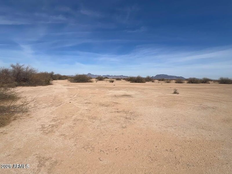 00 519th Ave #4, Tonopah, AZ 85354
