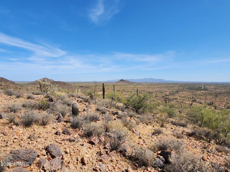 000 Black Mountain Rd #94, Wittmann, AZ 85361