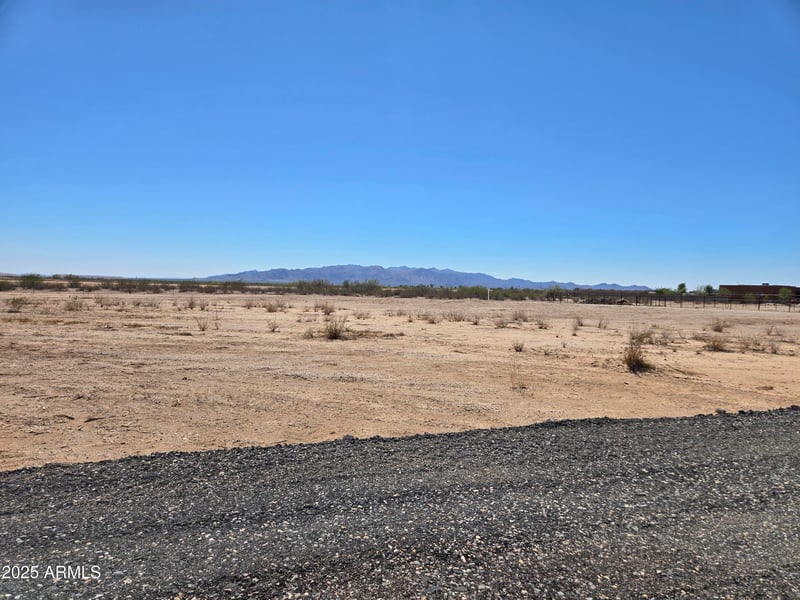 000 Xxx -- #-, Wittmann, AZ 85361