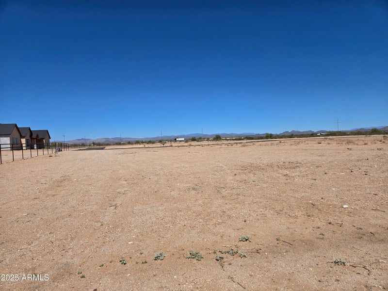 000 Xxx -- #-, Wittmann, AZ 85361