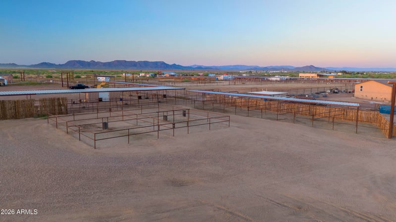 00001 528th Ave #14, Aguila, AZ 85320