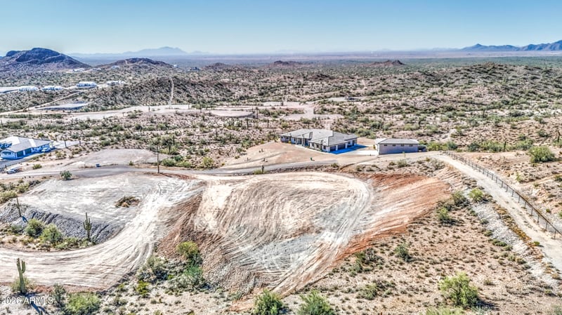 0001 Magma Rd #1, San Tan Valley, AZ 85144