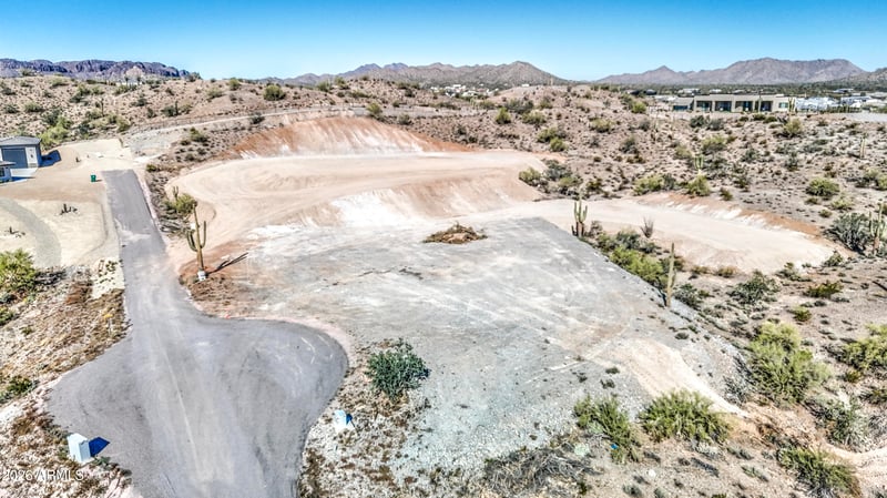 0002 Magma Rd #2, San Tan Valley, AZ 85144