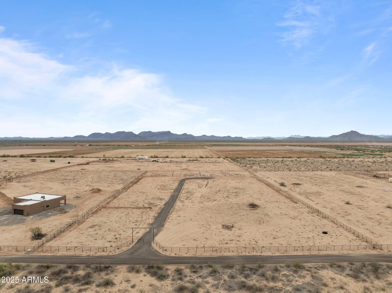 0004 Long Rifle Lot 4 Rd #-, Aguila, AZ 85320