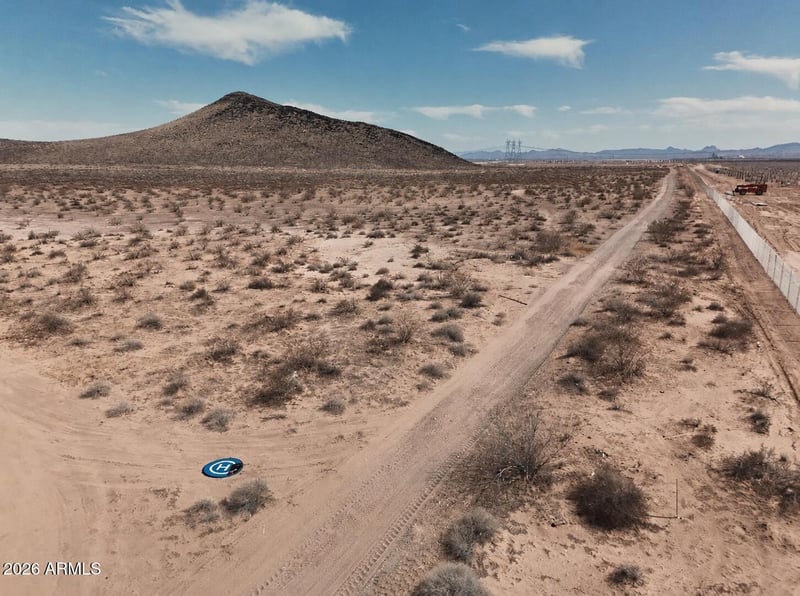 001 Southern Ave #-, Tonopah, AZ 85354