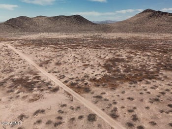001 Southern Ave #-, Tonopah, AZ 85354