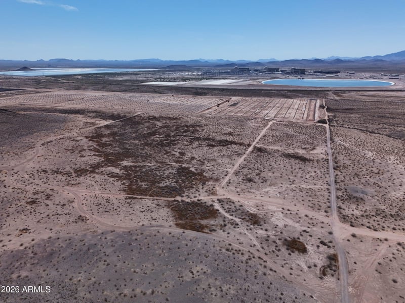 002 Southern Ave #-, Tonopah, AZ 85354