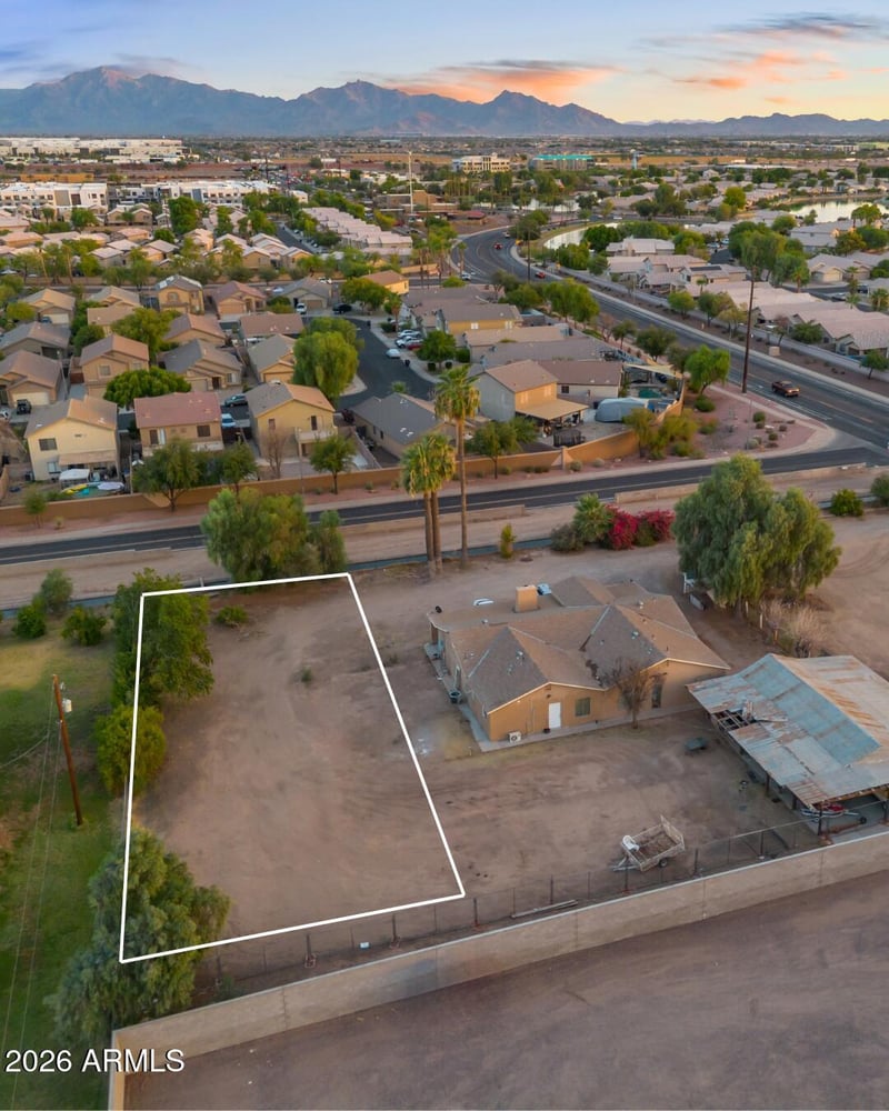 003 107th Ave #3, Tolleson, AZ 85392