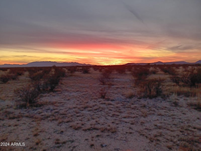 0Lot 14 W Vista Ave #3, Mobile, AZ 85139