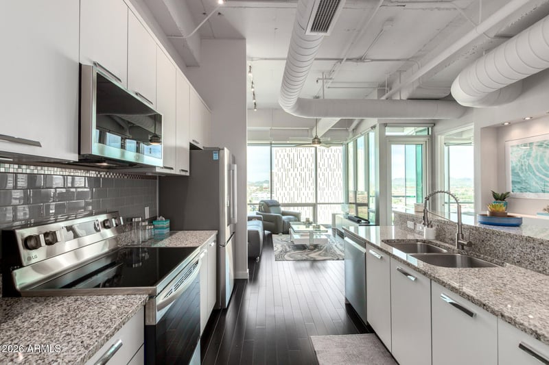1 E Lexington Ave #1007, Phoenix, AZ 85012