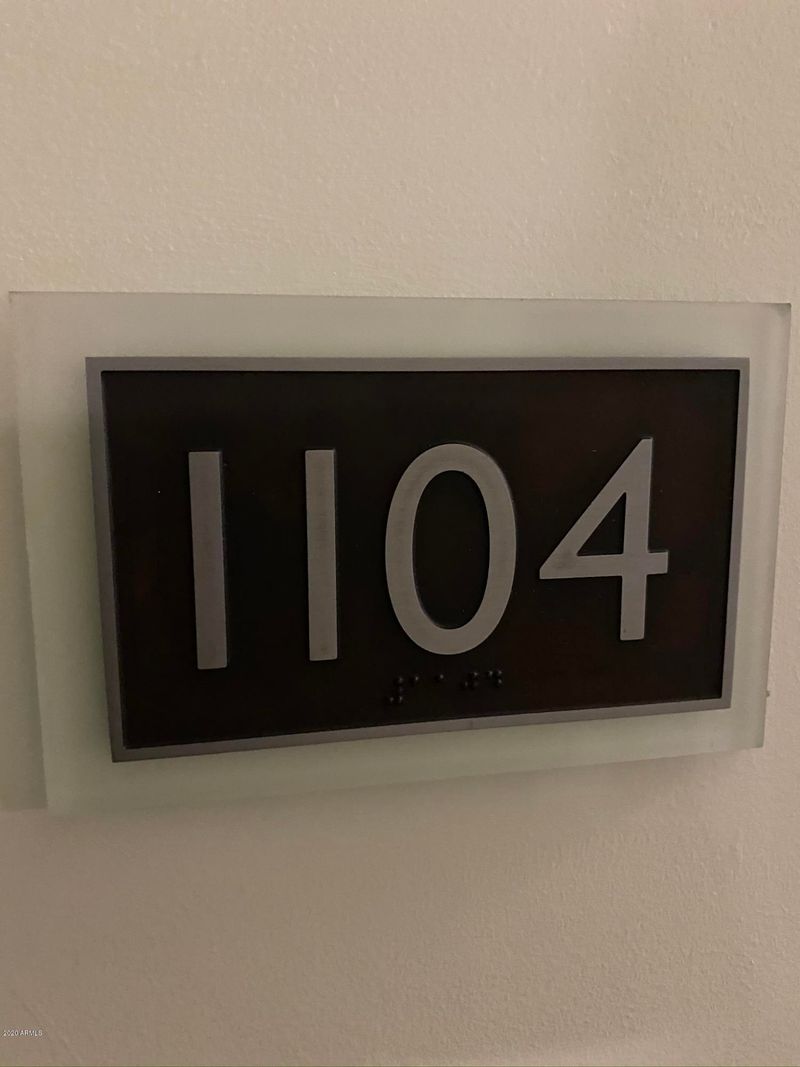1 E Lexington Ave #1104, Phoenix, AZ 85012