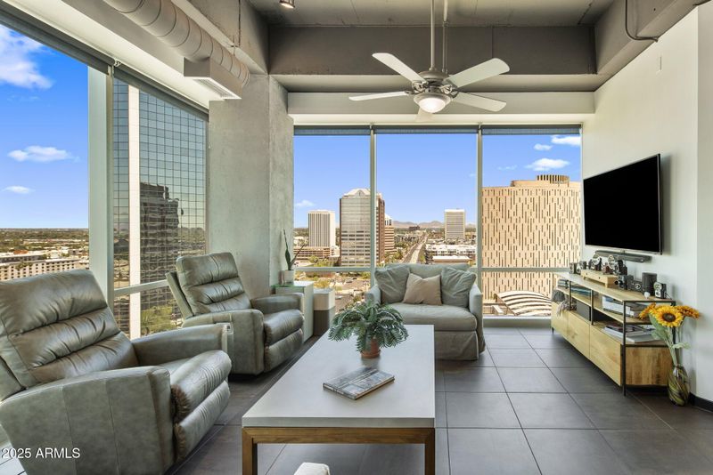 1 E Lexington Ave #1209, Phoenix, AZ 85012
