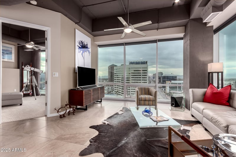 1 E Lexington Ave #1210, Phoenix, AZ 85012