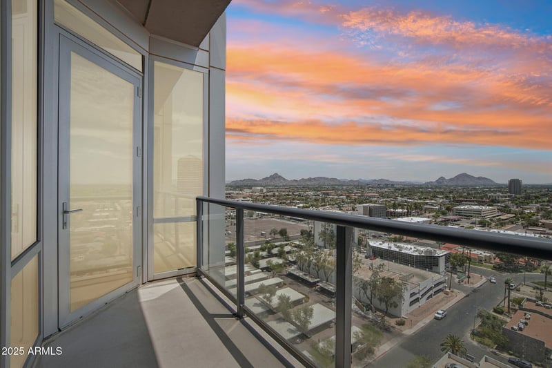 1 E Lexington Ave #1303, Phoenix, AZ 85012